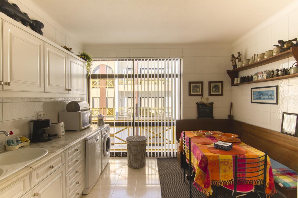 Apartmento Praia Da Dona Ana Lagos Bilik gambar